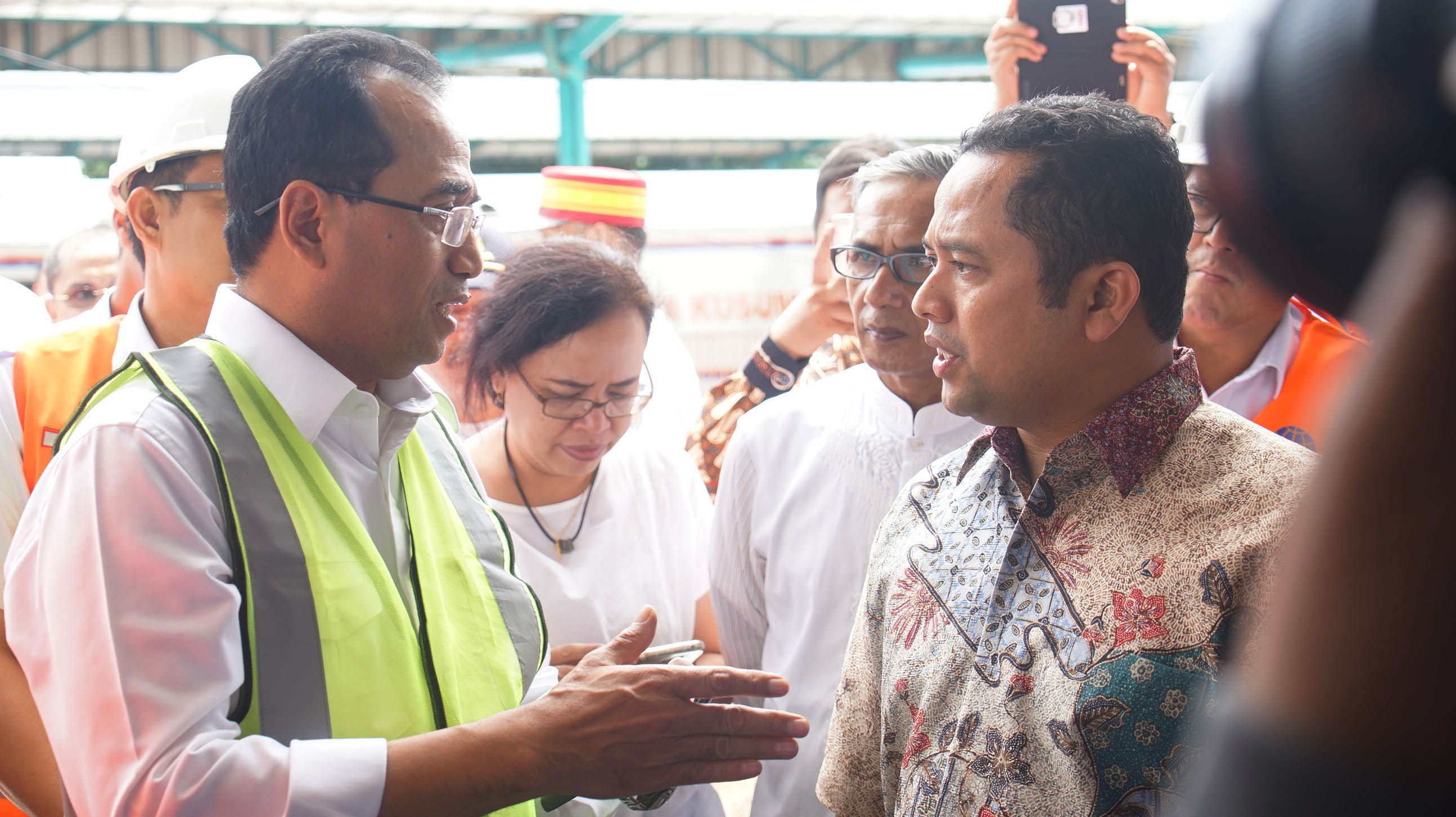 Awal Desember, Jalur Kereta Api Bandara Beroperasi