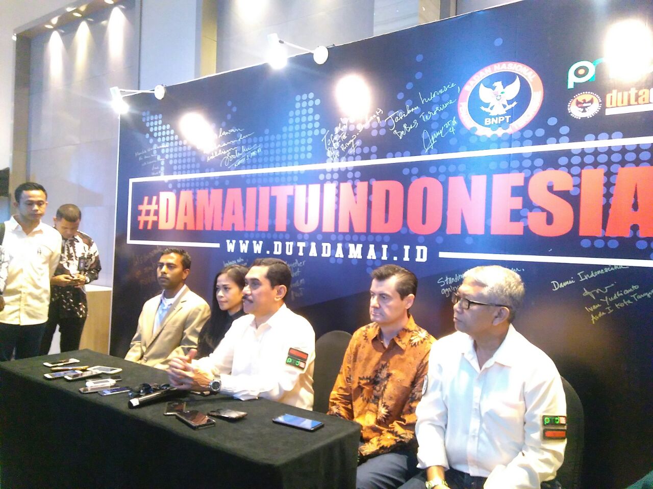 http://www.bantenhariini.id/wp-content/uploads/2018/04/IMG-20180425-WA0160.jpg