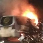 http://www.bantenhariini.id/wp-content/uploads/2018/06/Angkot-Terbakar-di-Dekat-Jam-Gede-Jasa-Lalu-lintas-Macet_foto-bantenhariini_anda.jpg