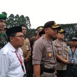 TNI dan Polisi Dilarang Berfoto di TPS(oto bantenhariini_anggun_aep.BHI)