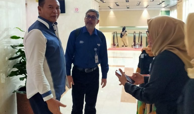 Ini Usul TB Hasanuddin Untuk  Selesaikan Kisruh TVRI