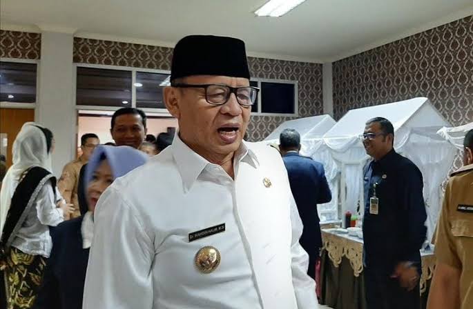 PT Sinarmas Sumbangkan 350 APD Untuk Lawan Corona, Gubernur Banten: Perusasahaan Lain Harus Mencontoh