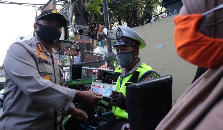 Kapolres Tangerang Kota Berikan SIM kepada Supeltas Difabel