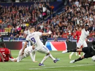 Babak I Liverpool Vs Real Madrid 0-0, Gol Benzema Dianulir