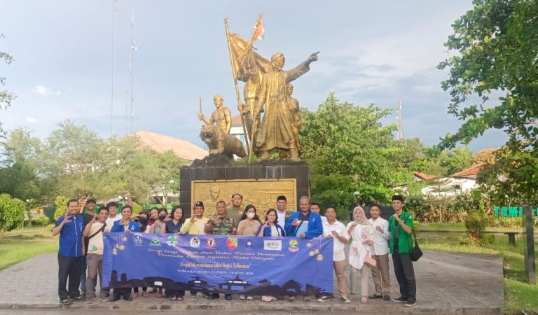 Gaungkan Toleransi, Forum Pemuda Lintas Agama Cilegon Bagikan Ratusan Takjil