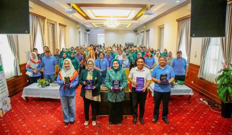 Pj Gubernur Banten Al Muktabar: Bonus Demografi Harus Disertai Penguatan SDM