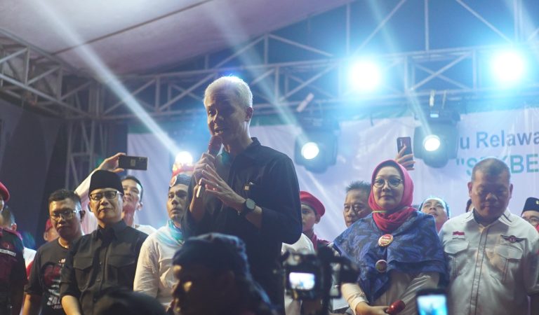 JURAGAN Dukung Jokowi Cawe-Cawe Saat Pilpres 2024