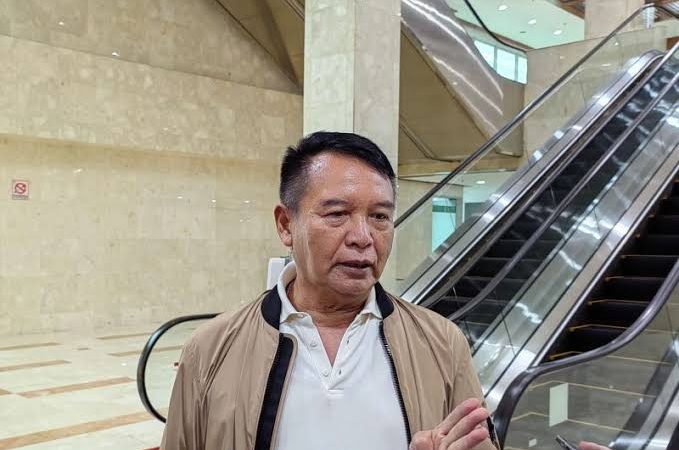 TB Hasanuddin Bicara Soal Pergantian Panglima TNI dan Kasad, Ini Prediksinya