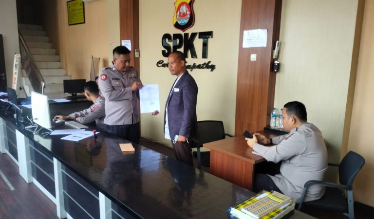 Ratusan Wali Santri Al Zaitun Laporkan Ken Setiawan dan Herry Pras Ke Polda Banten