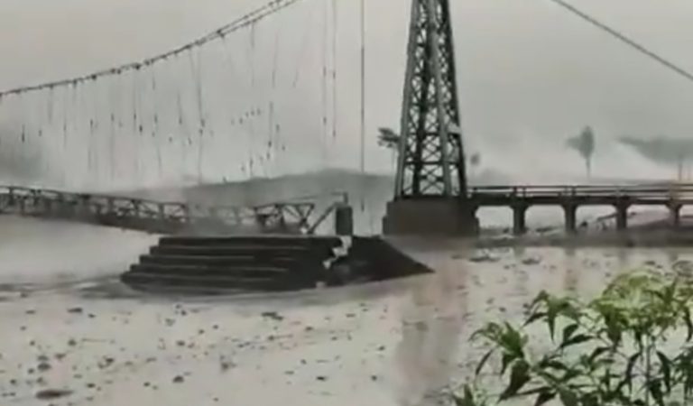 Tiga Jembatan di Lumajang Putus Dihajar Banjir Lahar Dingin Semeru