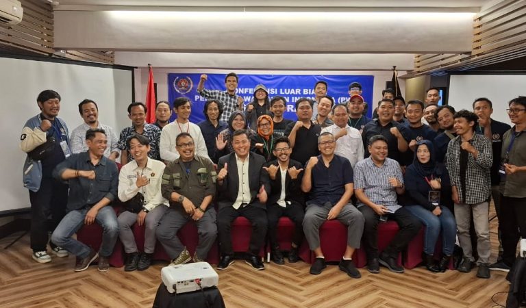 SAH! Engkos Kosasih Nahkodai PWI Serang Raya