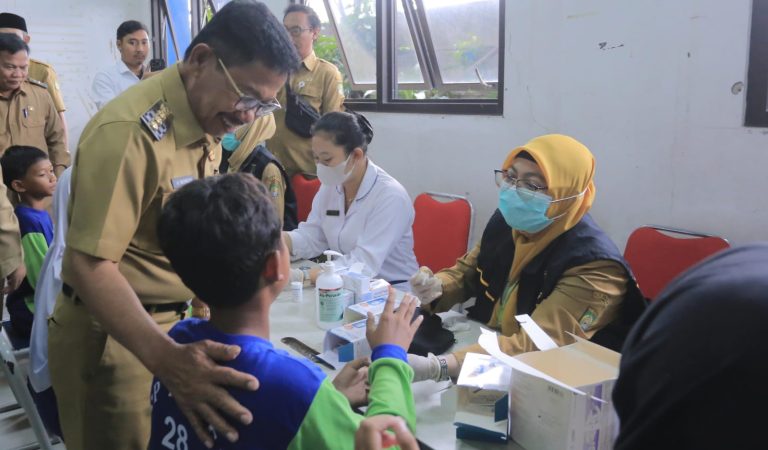 Kick Off CKG Diikuti 860 Siswa, Sachrudin: Wujudkan Generasi Sehat Sejak Dini