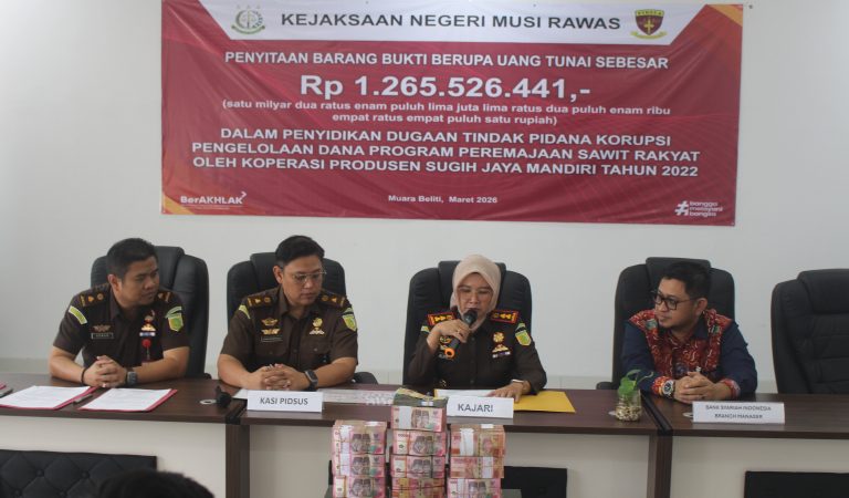 2 Bulan Menjabat, Kajari Musirawas Bikin Gebrakan. Amankan Uang Negara 12,6 Miliar