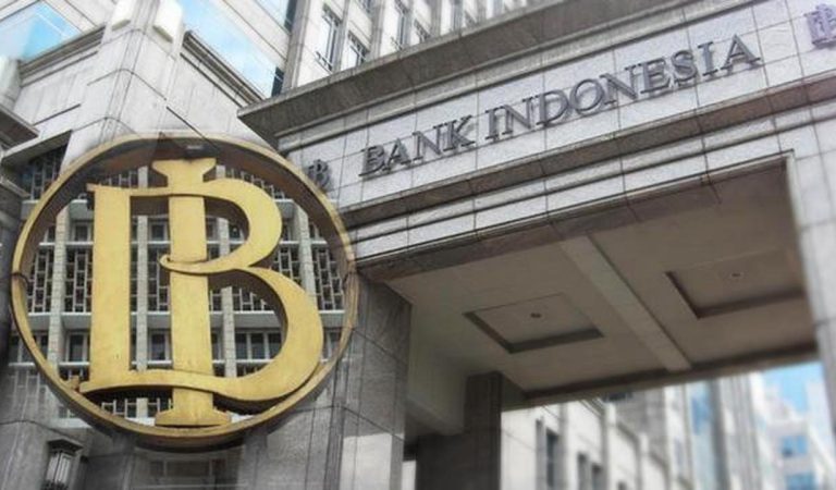 Rupiah Melemah Dekati Rp17.600 per Dolar AS, Tekanan Global Jadi Faktor Utama