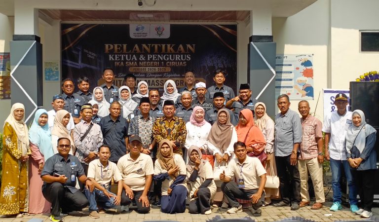Ikatan Keluarga Alumni SMAN 1 Ciruas Gelar Khitanan Massal Usai Pelantikan Pengurus Baru