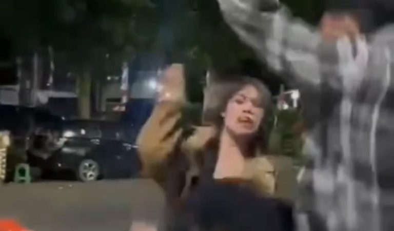 Viral Video Aksi Sekelompok Pemuda Sweeping “Boti” di Alun-Alun Rangkasbitung