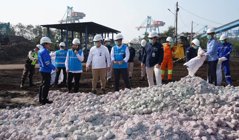 BI Banten Bersama PLN Indonesia Power Sulap Uang Rupiah Tak Layak Edar