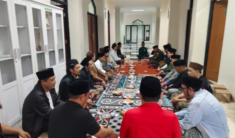 Kader NU Banten Minta Gus Yusuf Tak Cederai Muktamar