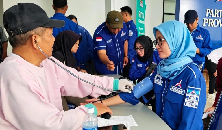PMI Butuh 35.000 Kantong Darah Per Hari, Partai Demokrat Banten Gelar Donor Darah Serentak