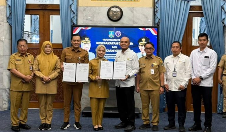 Pengawasan Pajak MBLB di Jalur Laut Diperkuat, Bupati Serang Teken MoU dengan KSOP Kelas 1 Banten