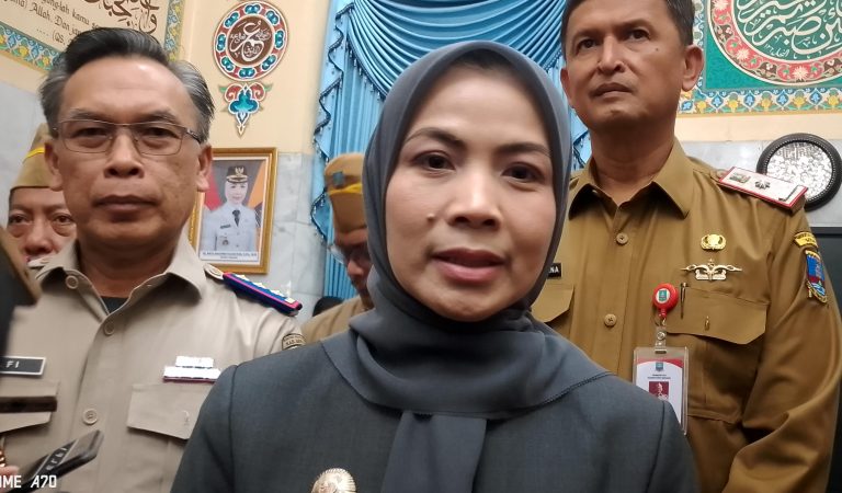 Lima Pejabat Eselon III dan Dua PNS Dilantik, Bupati Serang Tekankan Harus Inisiatif: Jangan Tunggu Masalah Besar